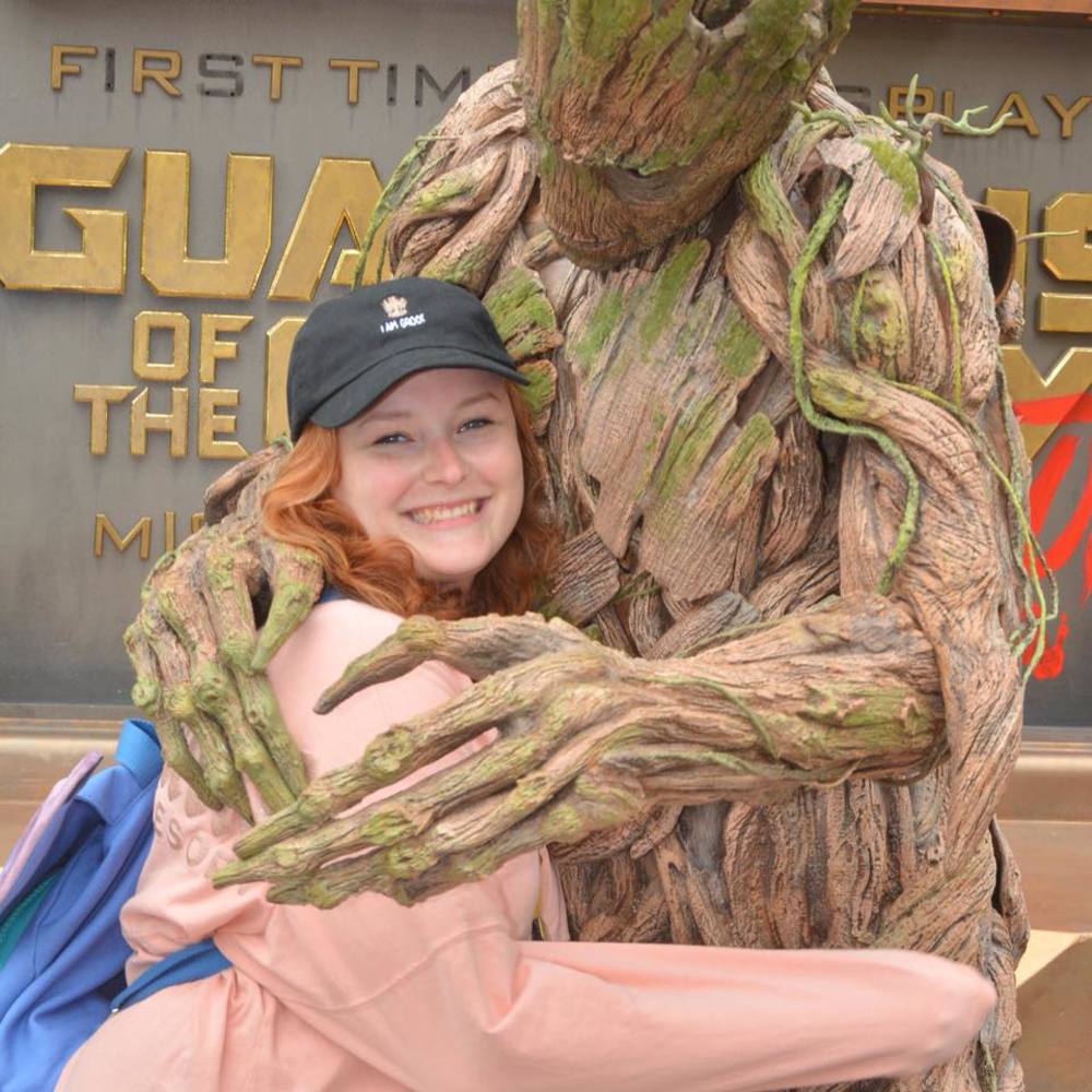 Meet your Posher, Whitney